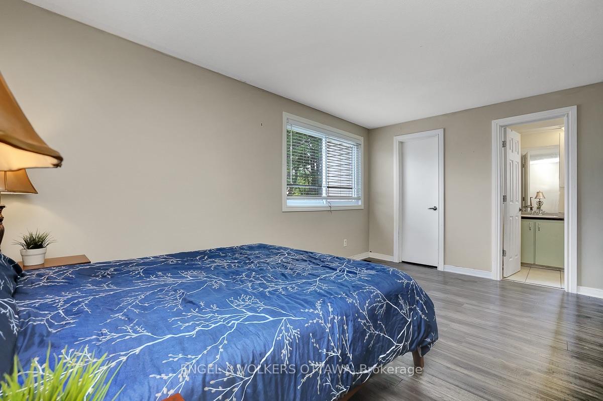 Photo 28 of 1844 Prestwick Drive, Ottawa, Queenswood Heights South — HOMEH