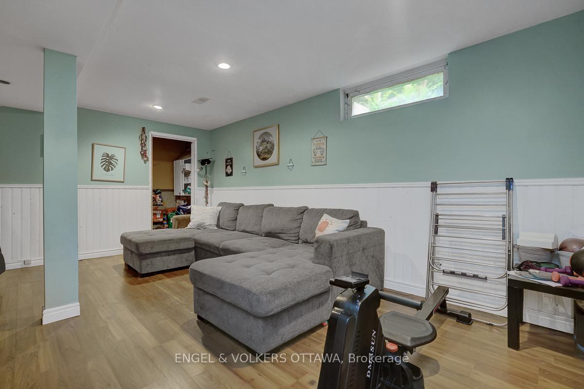 Photo 38 of 1844 Prestwick Drive, Ottawa, Queenswood Heights South — HOMEH