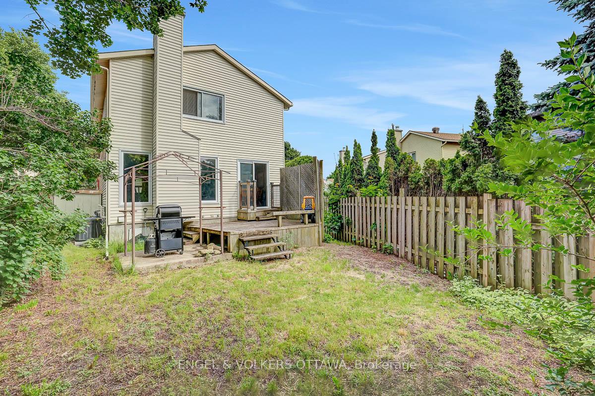 Photo 45 of 1844 Prestwick Drive, Ottawa, Queenswood Heights South — HOMEH
