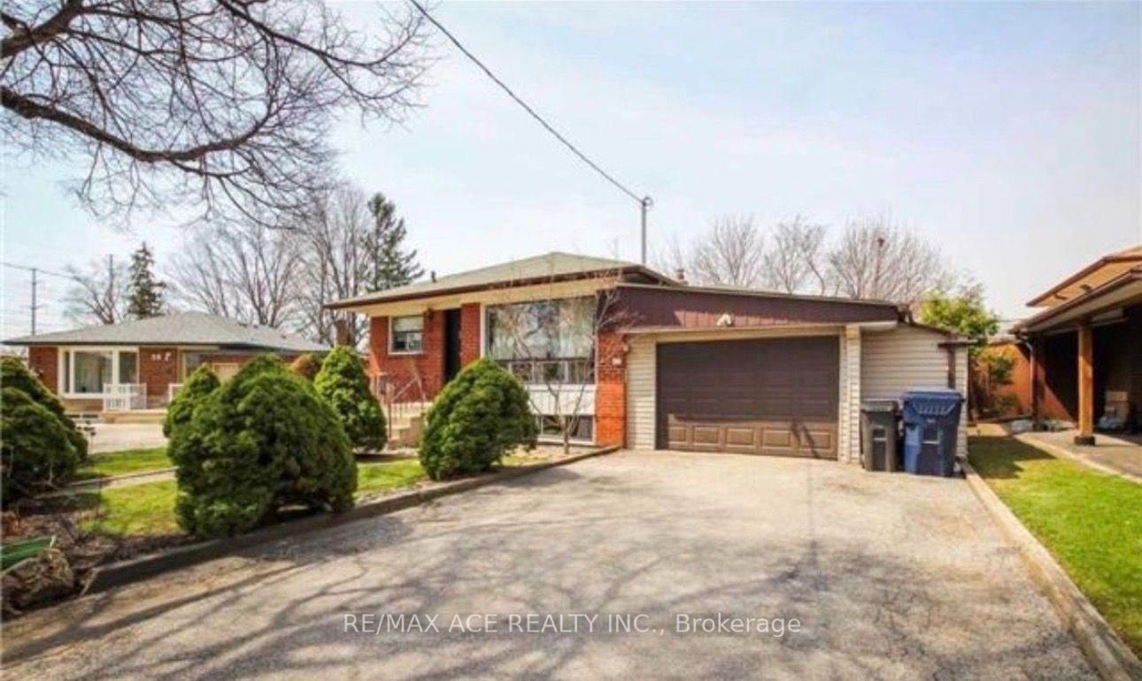 Photo 1 of 18 Roseglor Crescent, Scarborough, Bendale — HOMEH