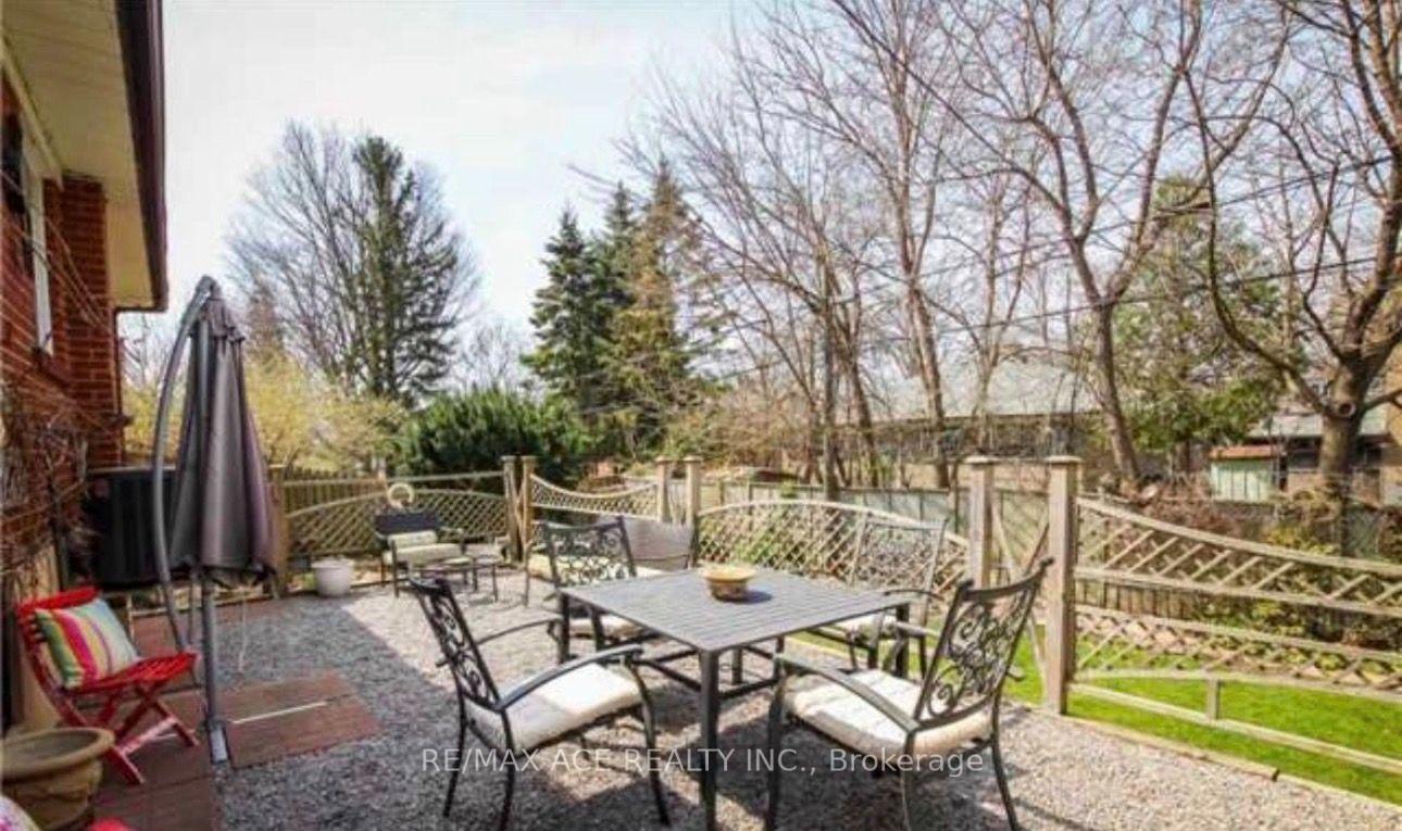 Photo 18 of 18 Roseglor Crescent, Scarborough, Bendale — HOMEH