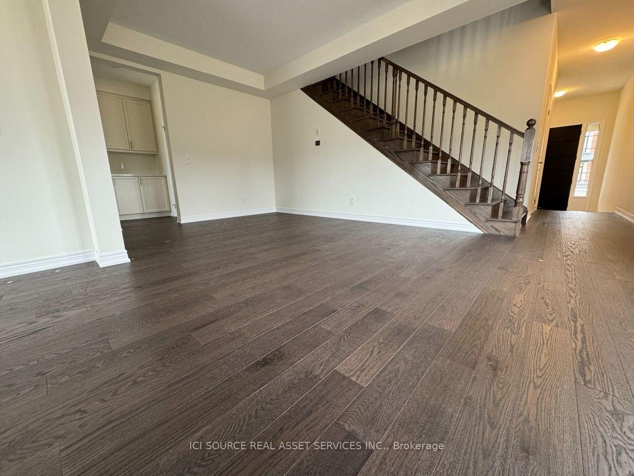Photo 15 of 10 Guernsey Drive, Kitchener, Trussler — HOMEH