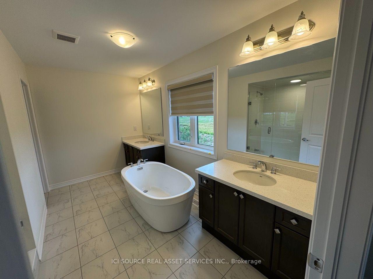 Photo 55 of 10 Guernsey Drive, Kitchener, Trussler — HOMEH