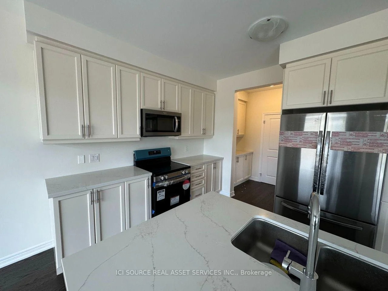 Photo 24 of 10 Guernsey Drive, Kitchener, Trussler — HOMEH