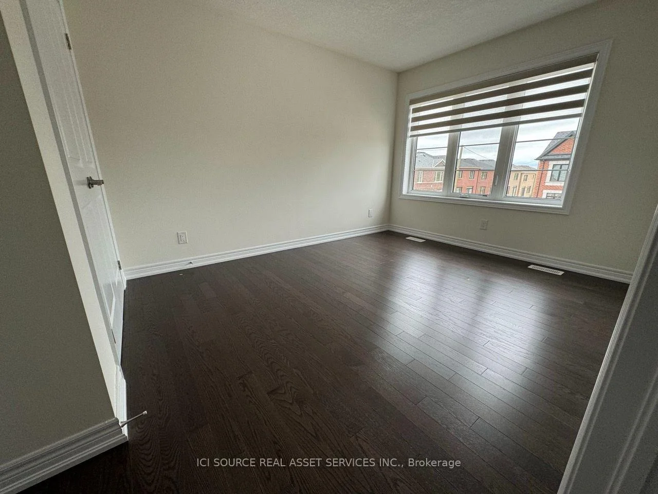 Photo 32 of 10 Guernsey Drive, Kitchener, Trussler — HOMEH