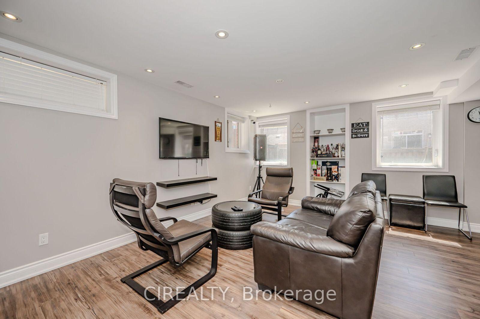 Photo 33 of 4712 Doug Wright Drive, Burlington, Alton — HOMEH