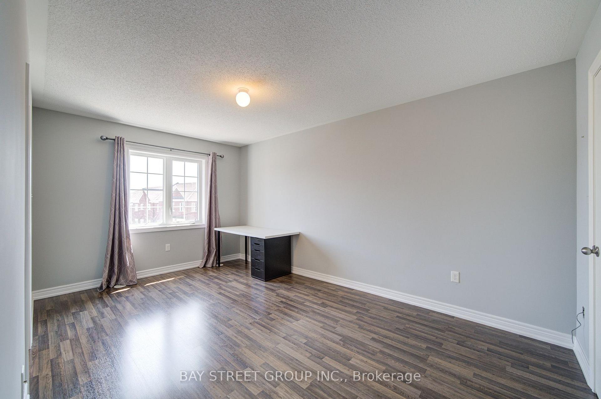 Photo 15 of 48 Roy Grove Way, Markham, Greensborough — HOMEH