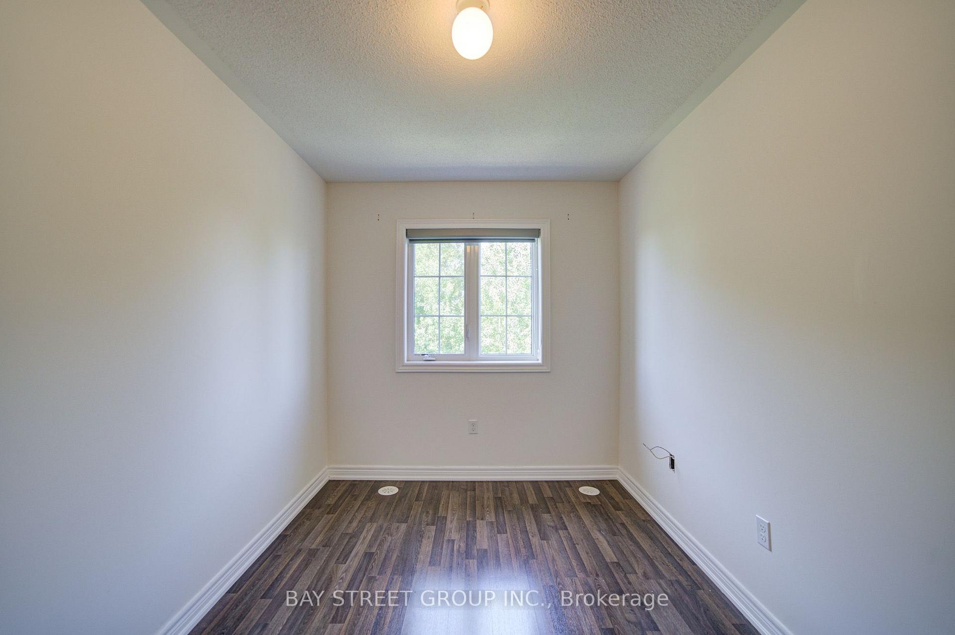 Photo 24 of 48 Roy Grove Way, Markham, Greensborough — HOMEH