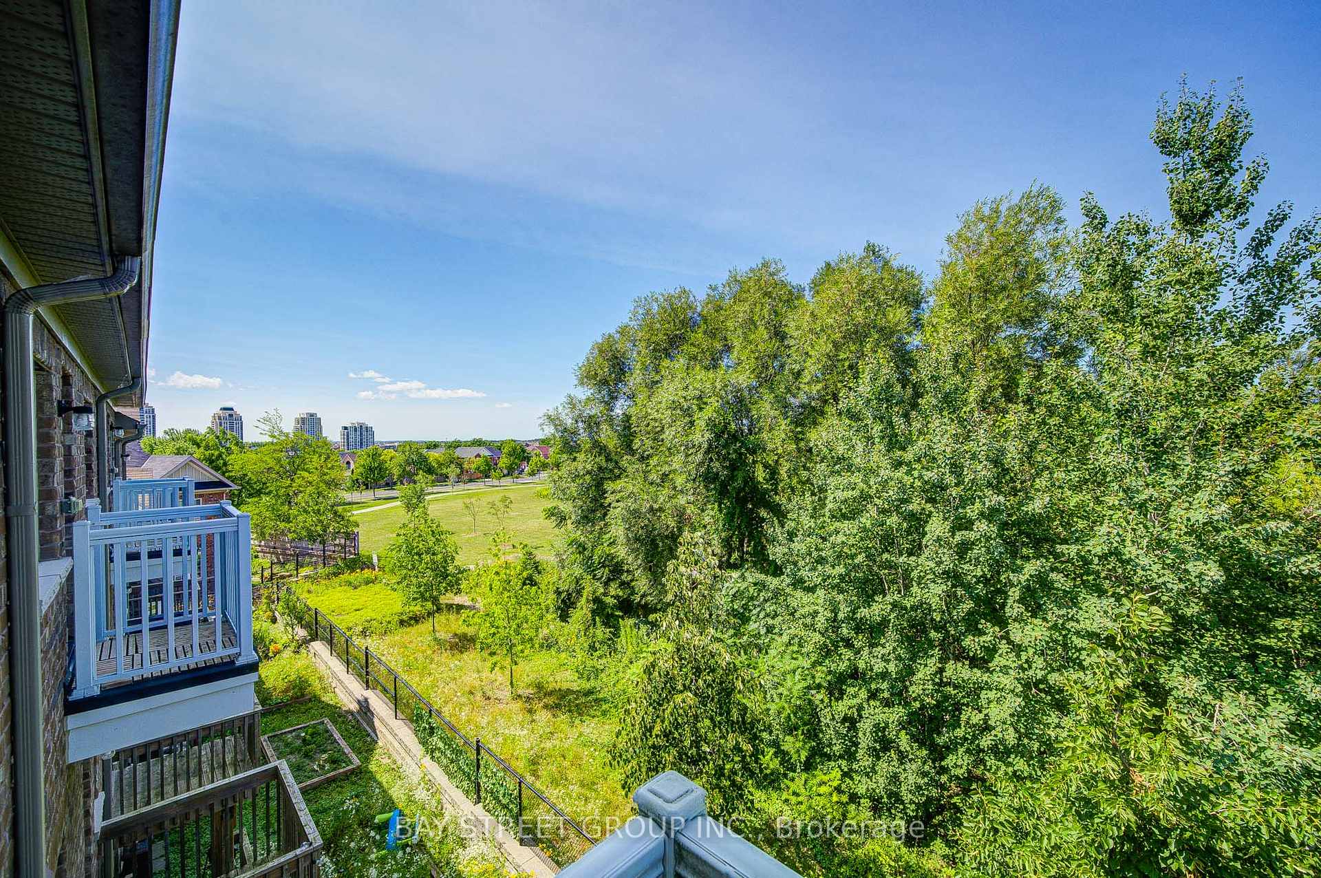 Photo 35 of 48 Roy Grove Way, Markham, Greensborough — HOMEH
