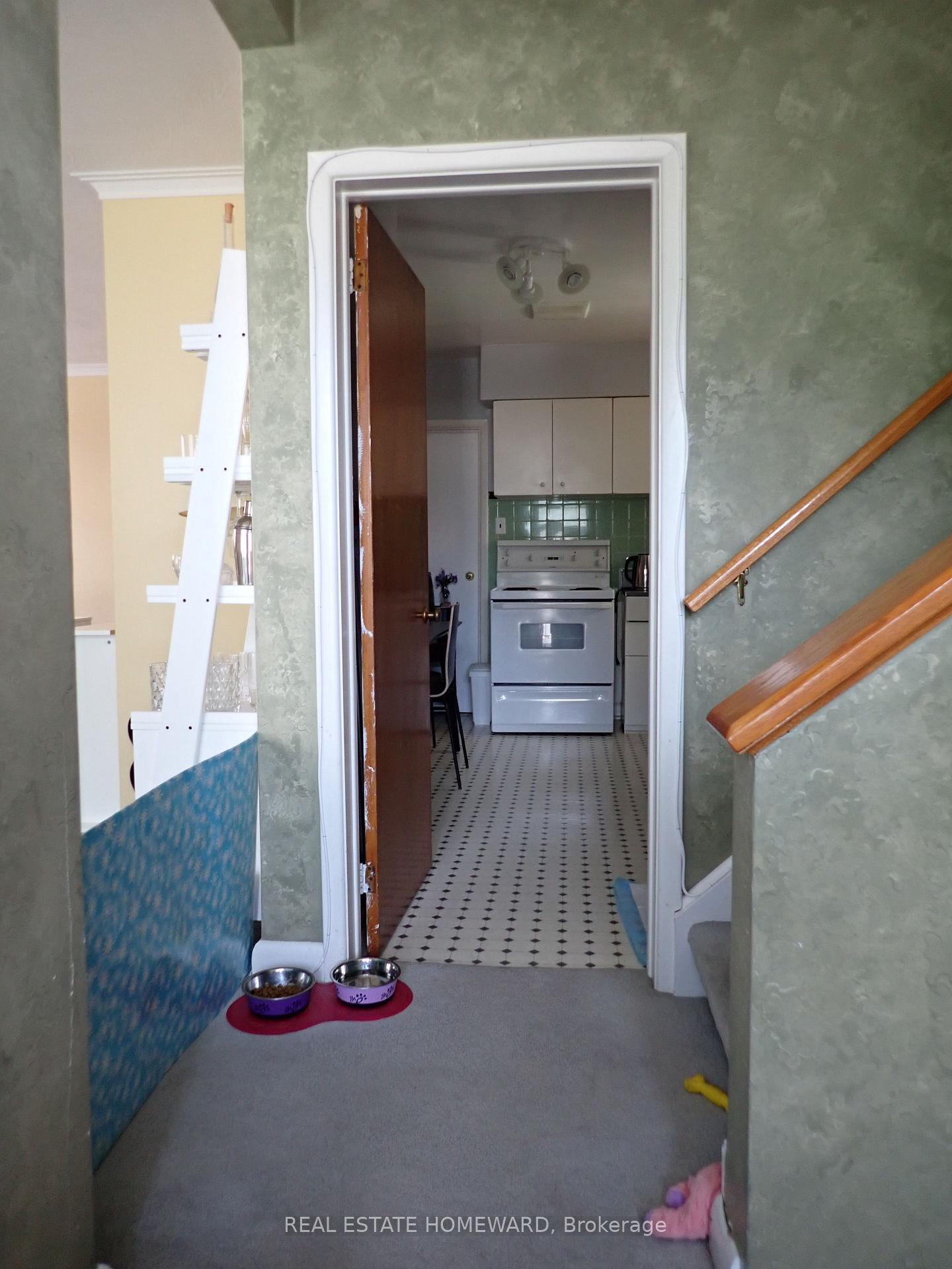 Photo 10 of Unit Front, 56 Perivale Crescent, Scarborough, Bendale — HOMEH