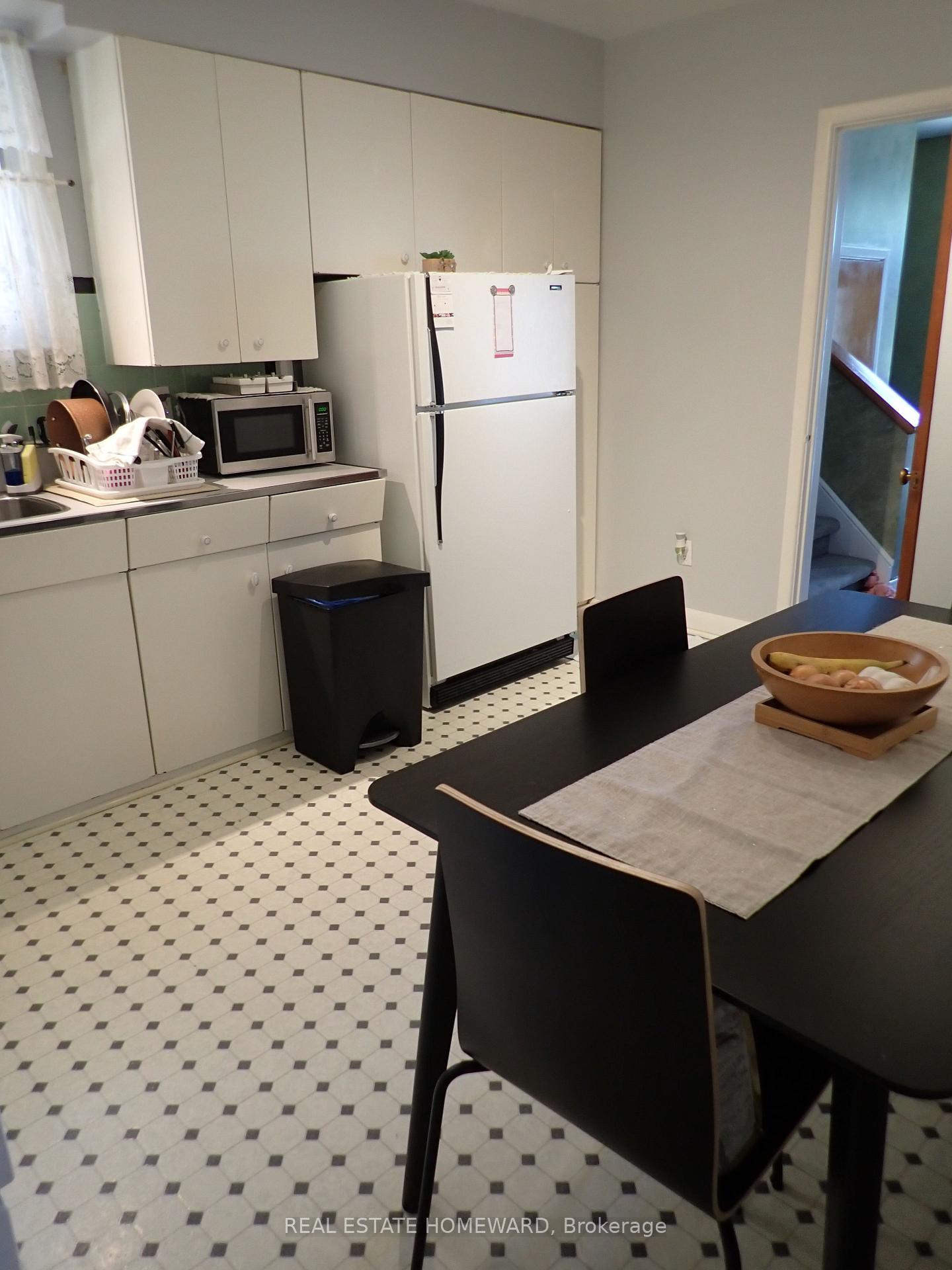 Photo 33 of Unit Front, 56 Perivale Crescent, Scarborough, Bendale — HOMEH