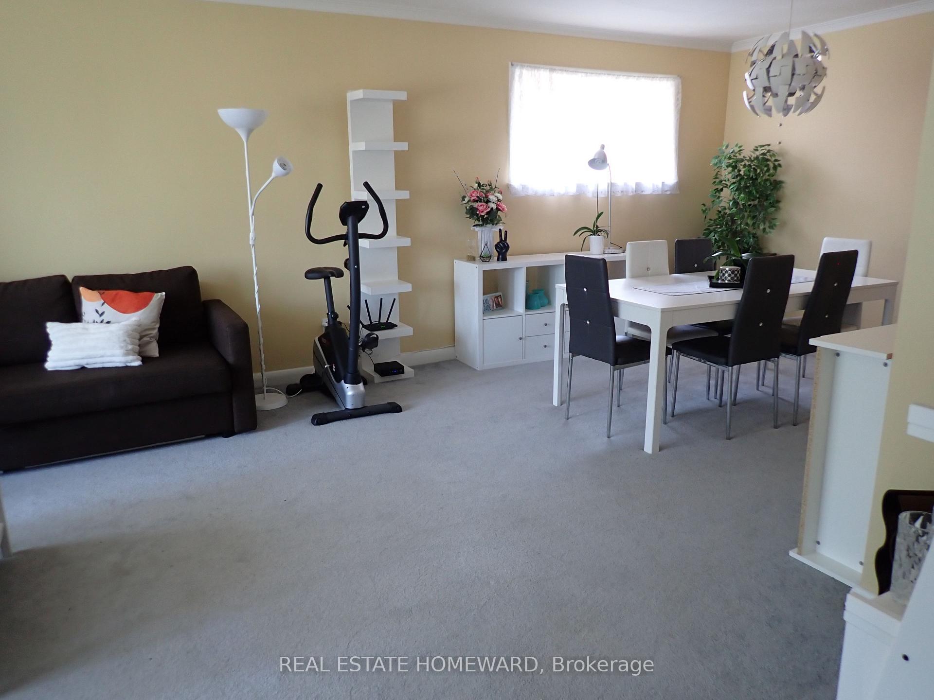 Photo 22 of Unit Front, 56 Perivale Crescent, Scarborough, Bendale — HOMEH