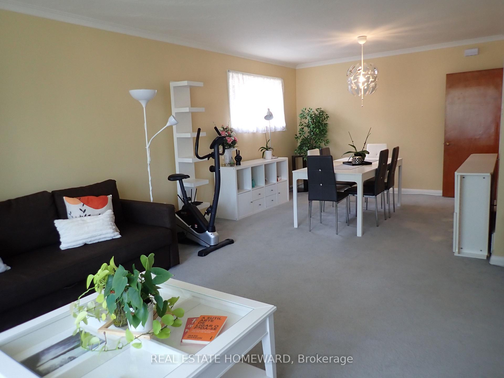 Photo 25 of Unit Front, 56 Perivale Crescent, Scarborough, Bendale — HOMEH