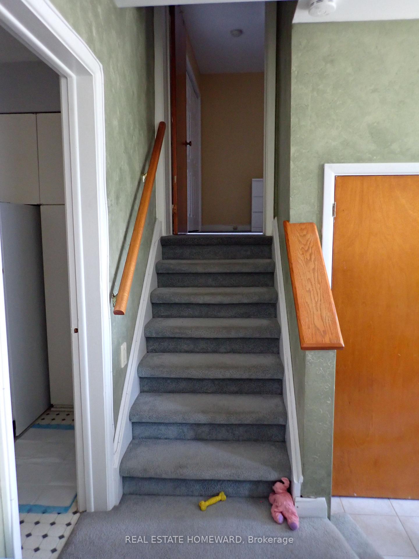 Photo 40 of Unit Front, 56 Perivale Crescent, Scarborough, Bendale — HOMEH