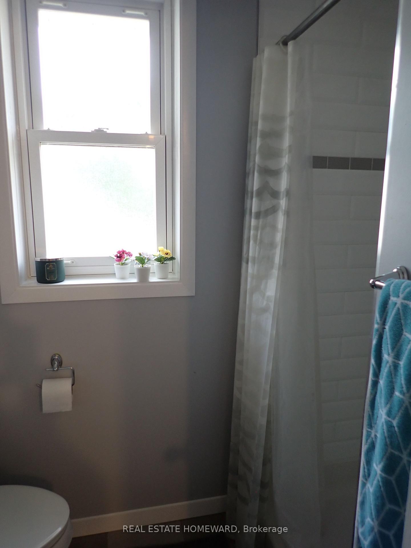 Photo 54 of Unit Front, 56 Perivale Crescent, Scarborough, Bendale — HOMEH