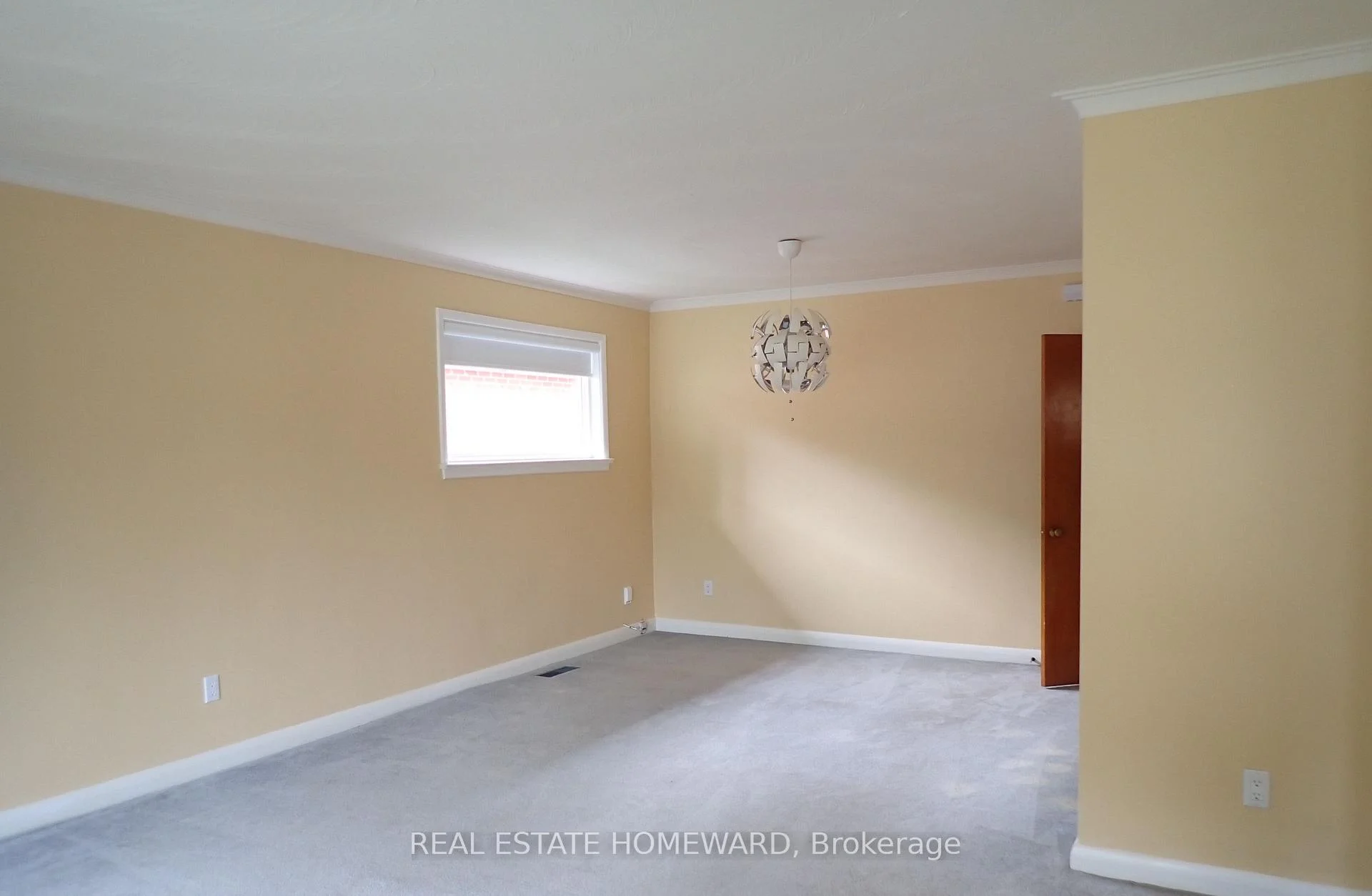 Photo 24 of Unit Front, 56 Perivale Crescent, Scarborough, Bendale — HOMEH
