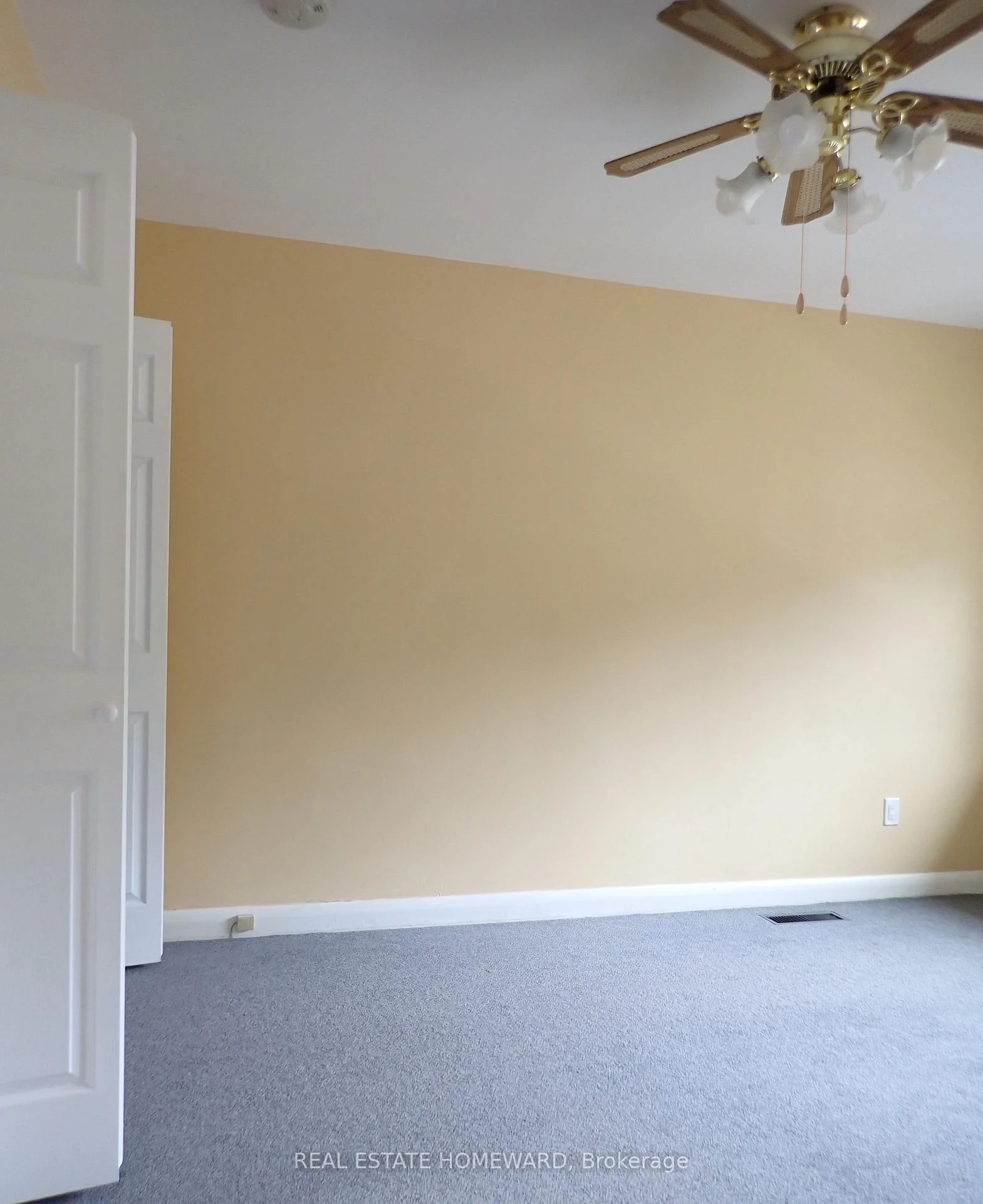 Photo 45 of Unit Front, 56 Perivale Crescent, Scarborough, Bendale — HOMEH