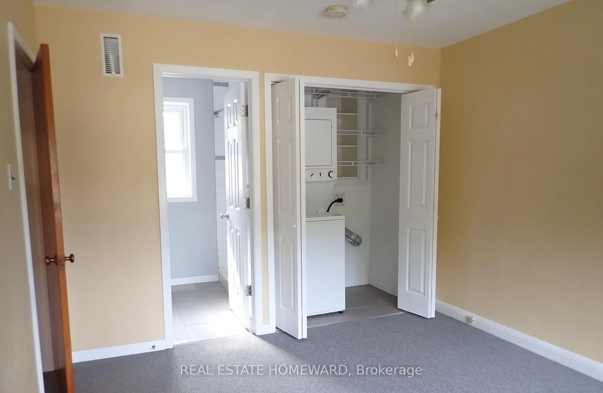 Photo 51 of Unit Front, 56 Perivale Crescent, Scarborough, Bendale — HOMEH