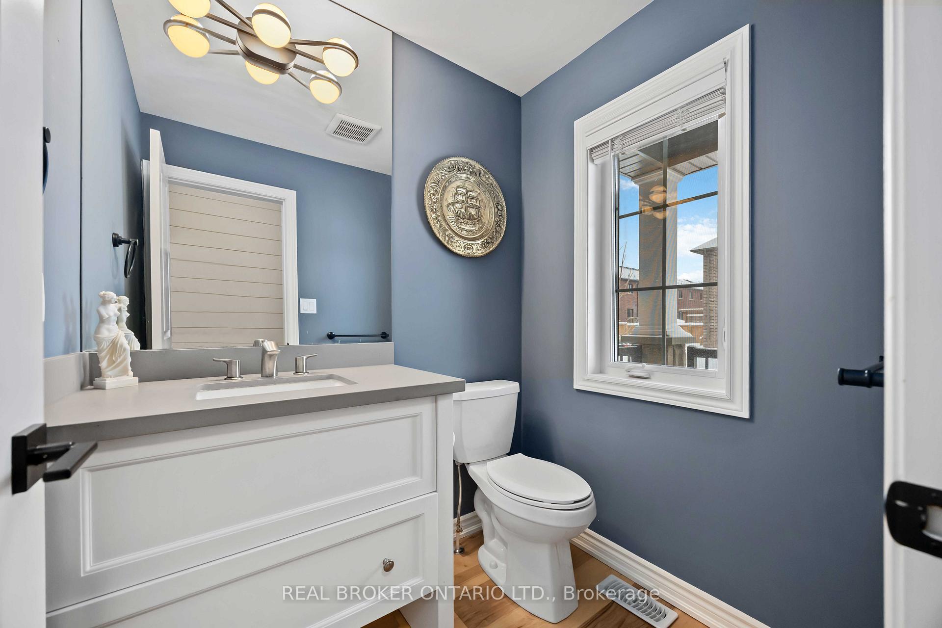 Photo 19 of 31 Gord Matthews Way, Uxbridge — HOMEH