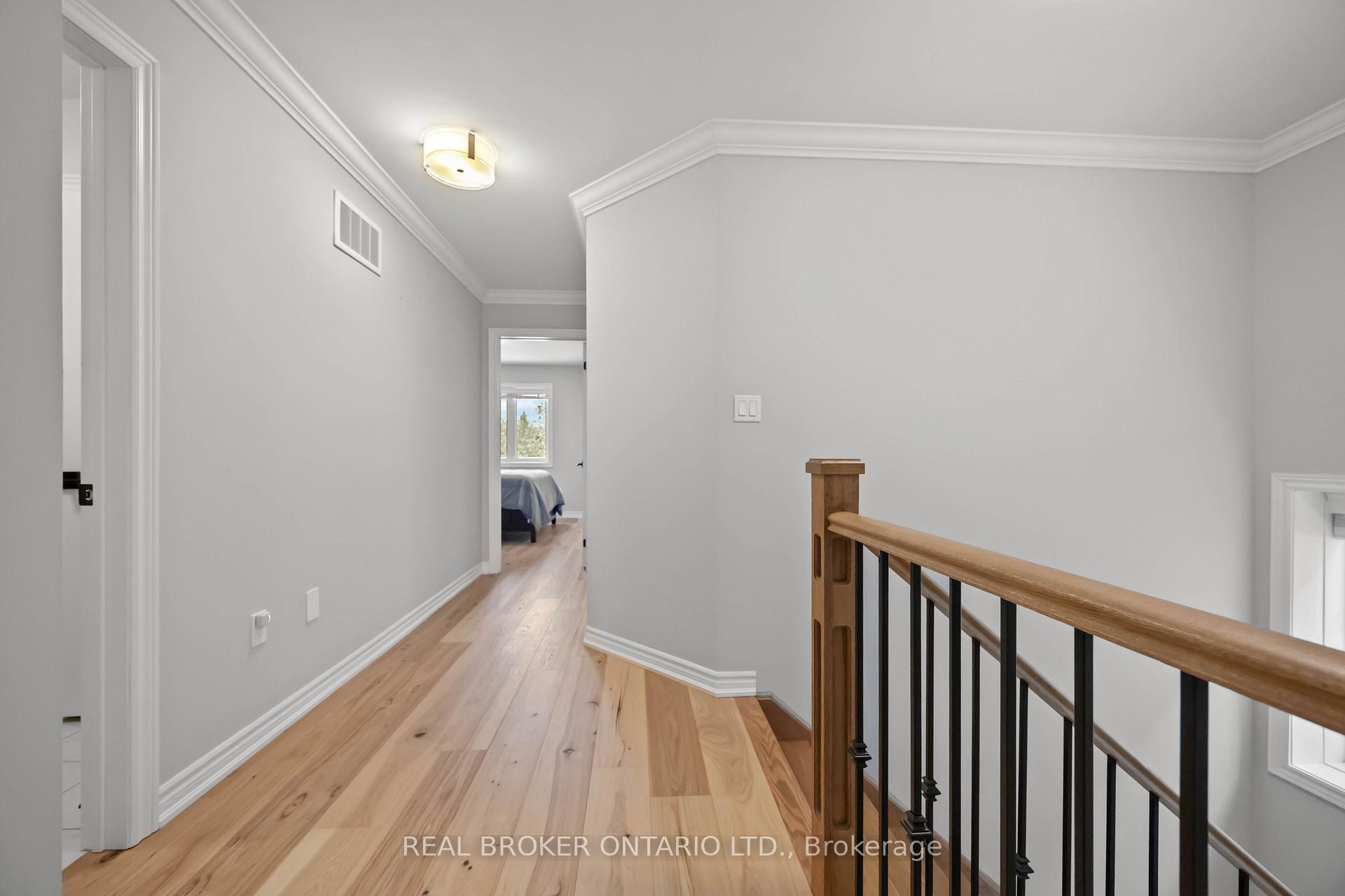 Photo 20 of 31 Gord Matthews Way, Uxbridge — HOMEH