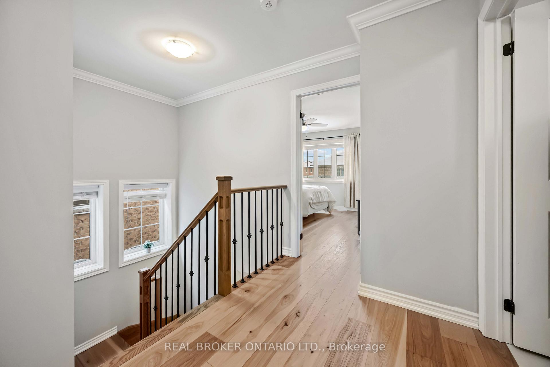 Photo 21 of 31 Gord Matthews Way, Uxbridge — HOMEH
