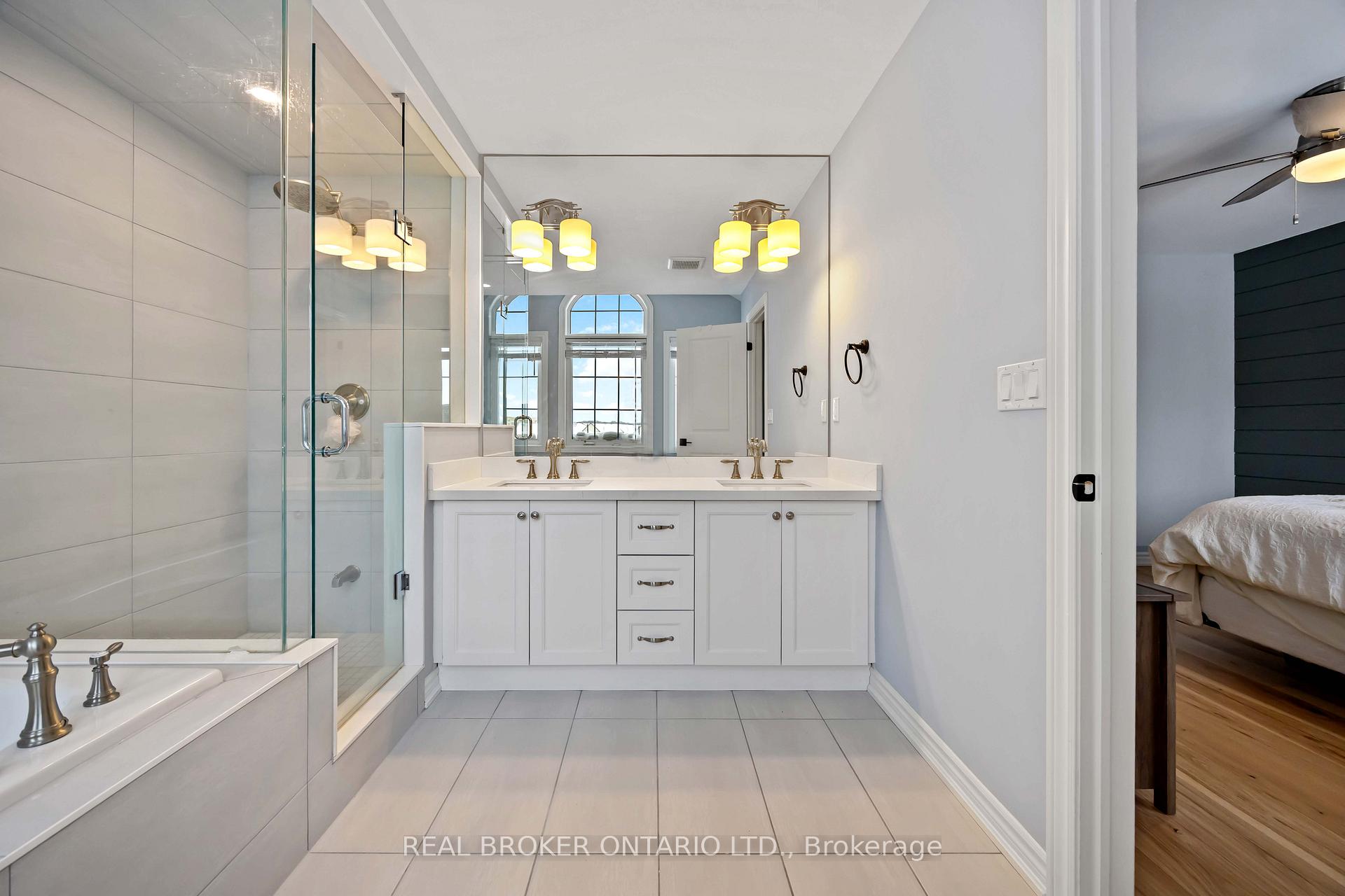 Photo 26 of 31 Gord Matthews Way, Uxbridge — HOMEH
