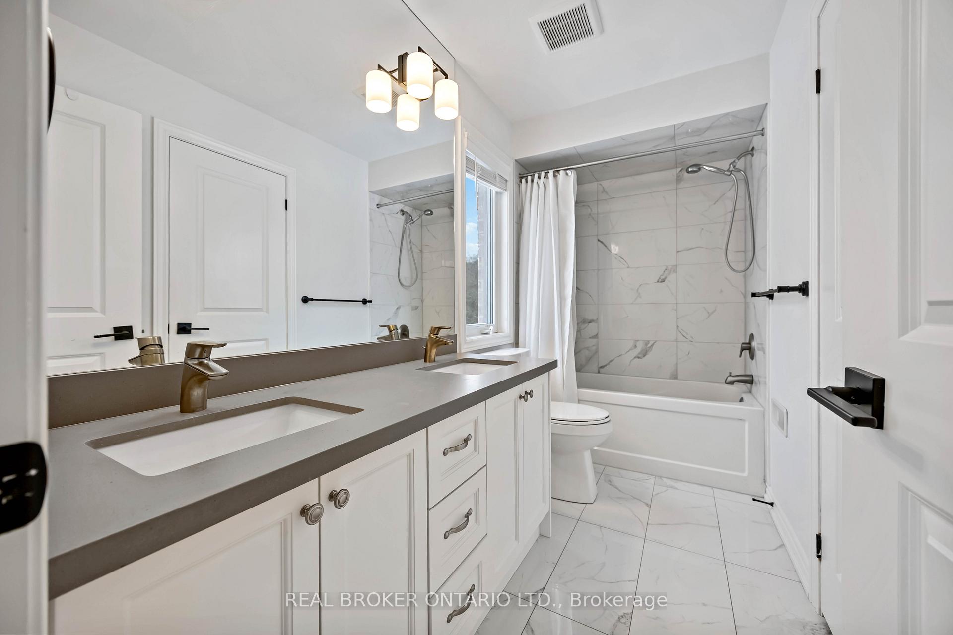 Photo 28 of 31 Gord Matthews Way, Uxbridge — HOMEH