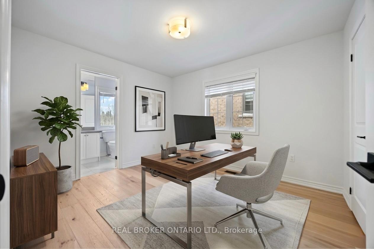 Photo 30 of 31 Gord Matthews Way, Uxbridge — HOMEH