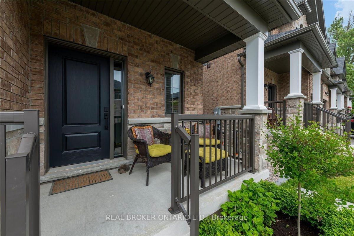 Photo 42 of 31 Gord Matthews Way, Uxbridge — HOMEH