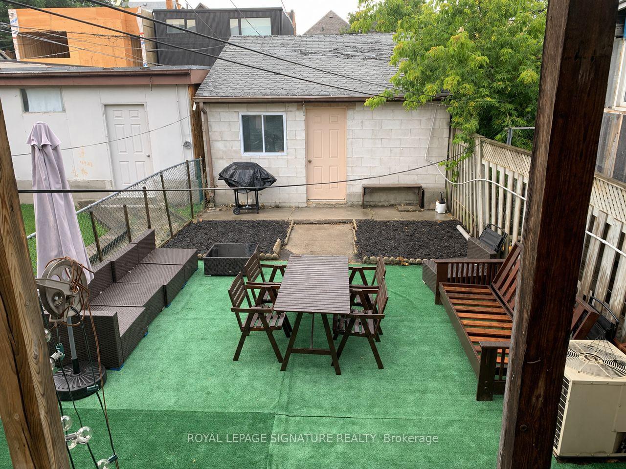 Photo 10 of Unit Upper, 1149 Dufferin Street, Toronto, Dovercourt-Wallace Emerson-Junction — HOMEH