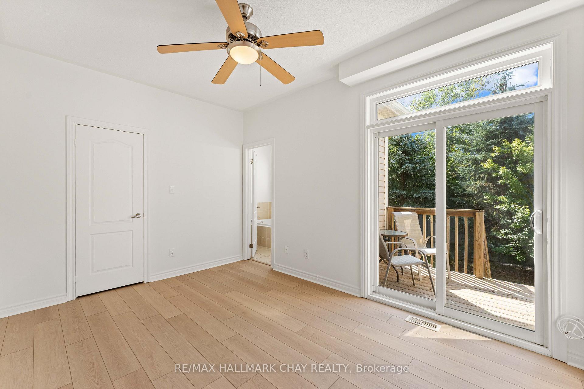 Photo 23 of 36 Starboard Circle, Wasaga Beach — HOMEH