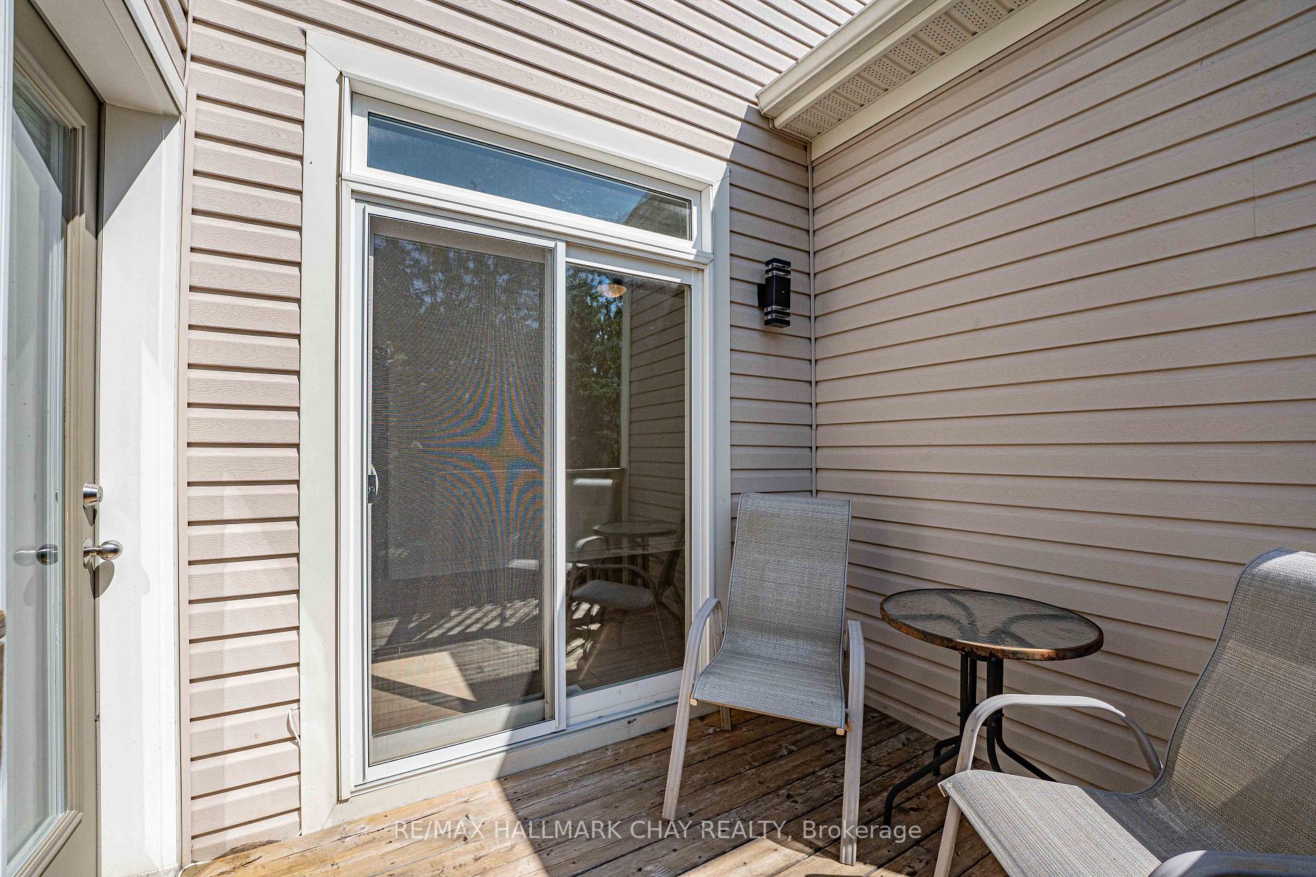 Photo 24 of 36 Starboard Circle, Wasaga Beach — HOMEH