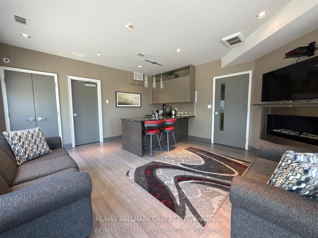 Photo 45 of 36 Starboard Circle, Wasaga Beach — HOMEH