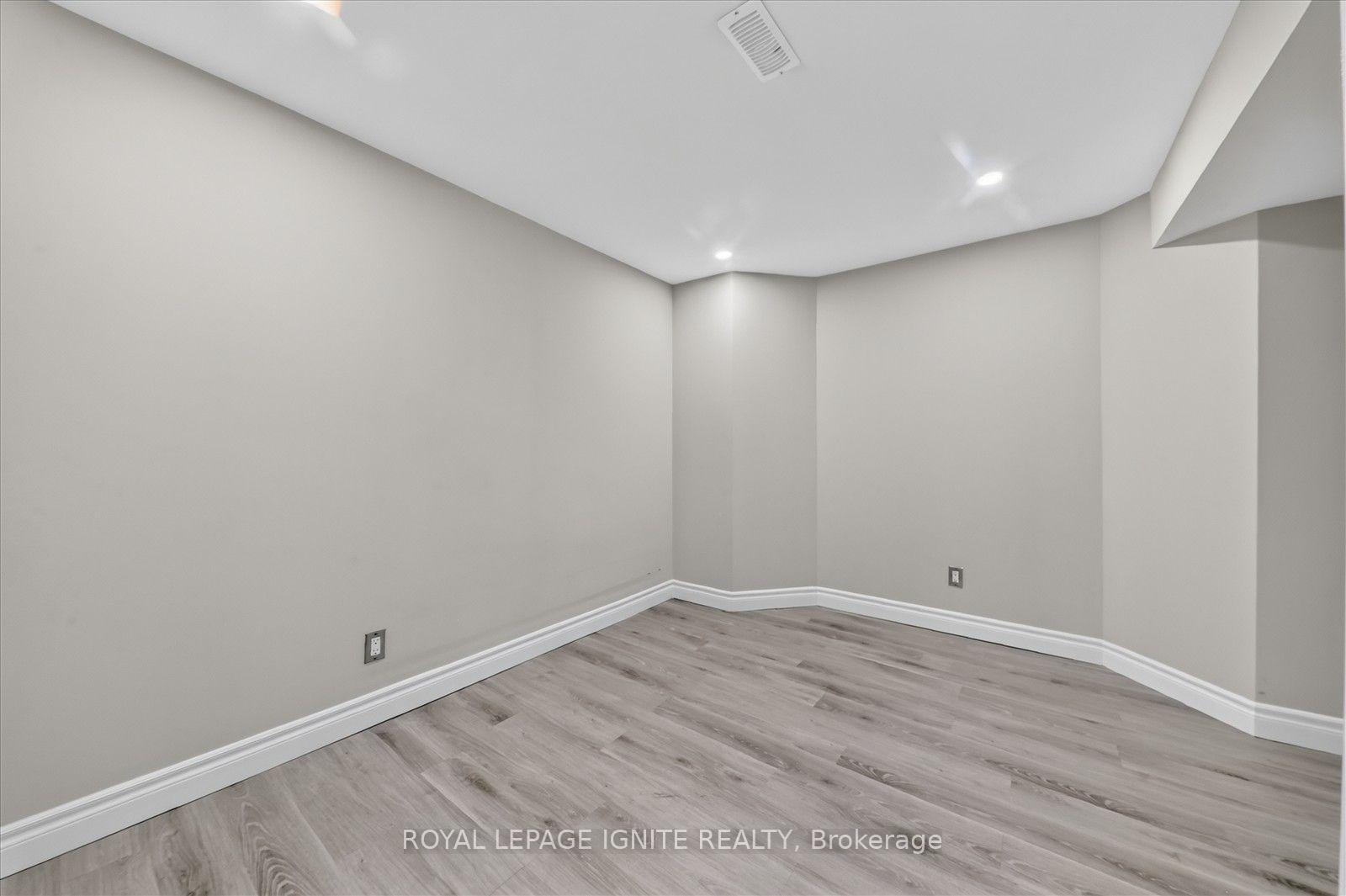 Photo 13 of Unit Bsmt, 53 Boulderbrook Drive, Scarborough, Rouge — HOMEH