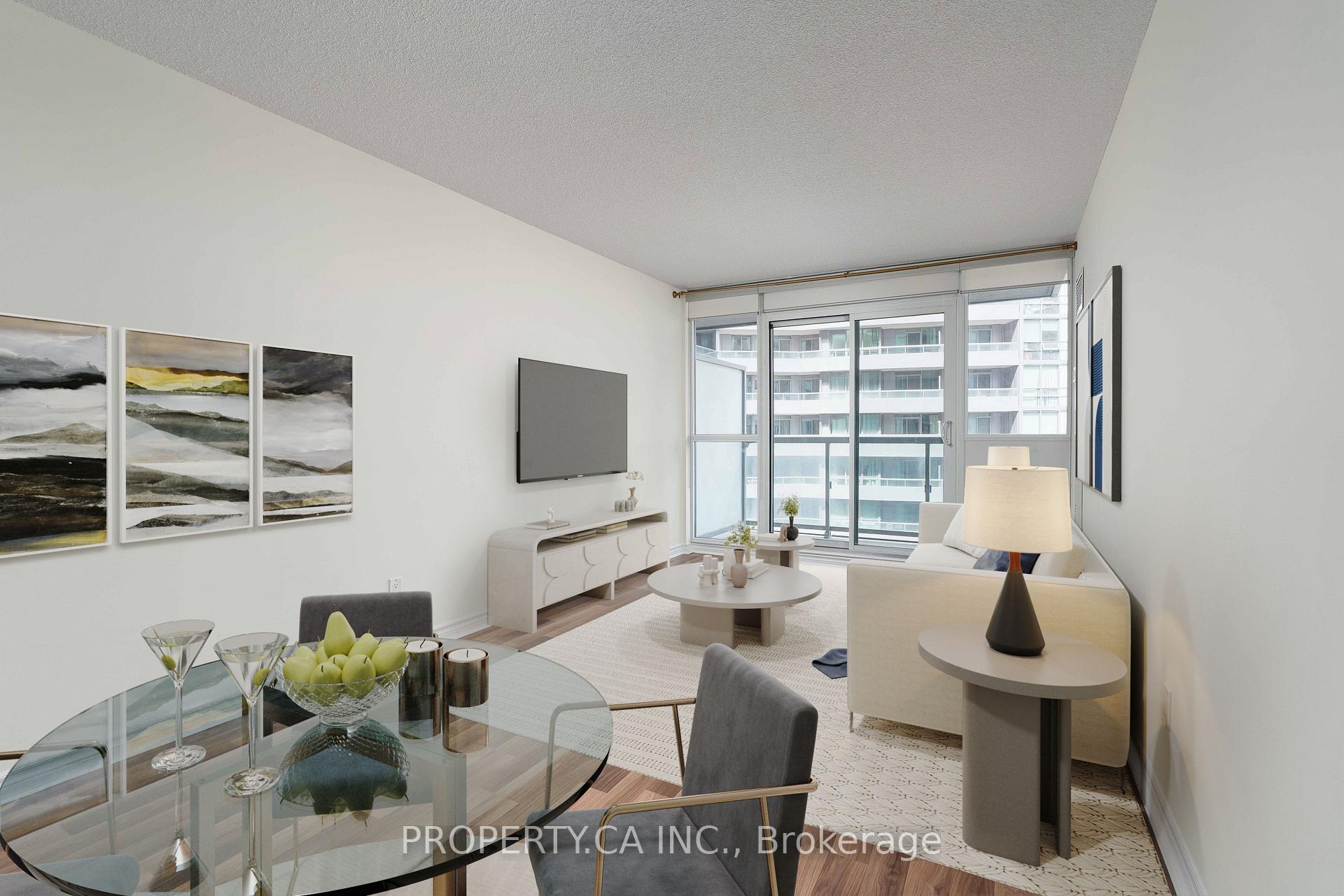 Photo 2 of Unit 803, 25 Lower Simcoe Street, Toronto, Waterfront Communities — HOMEH