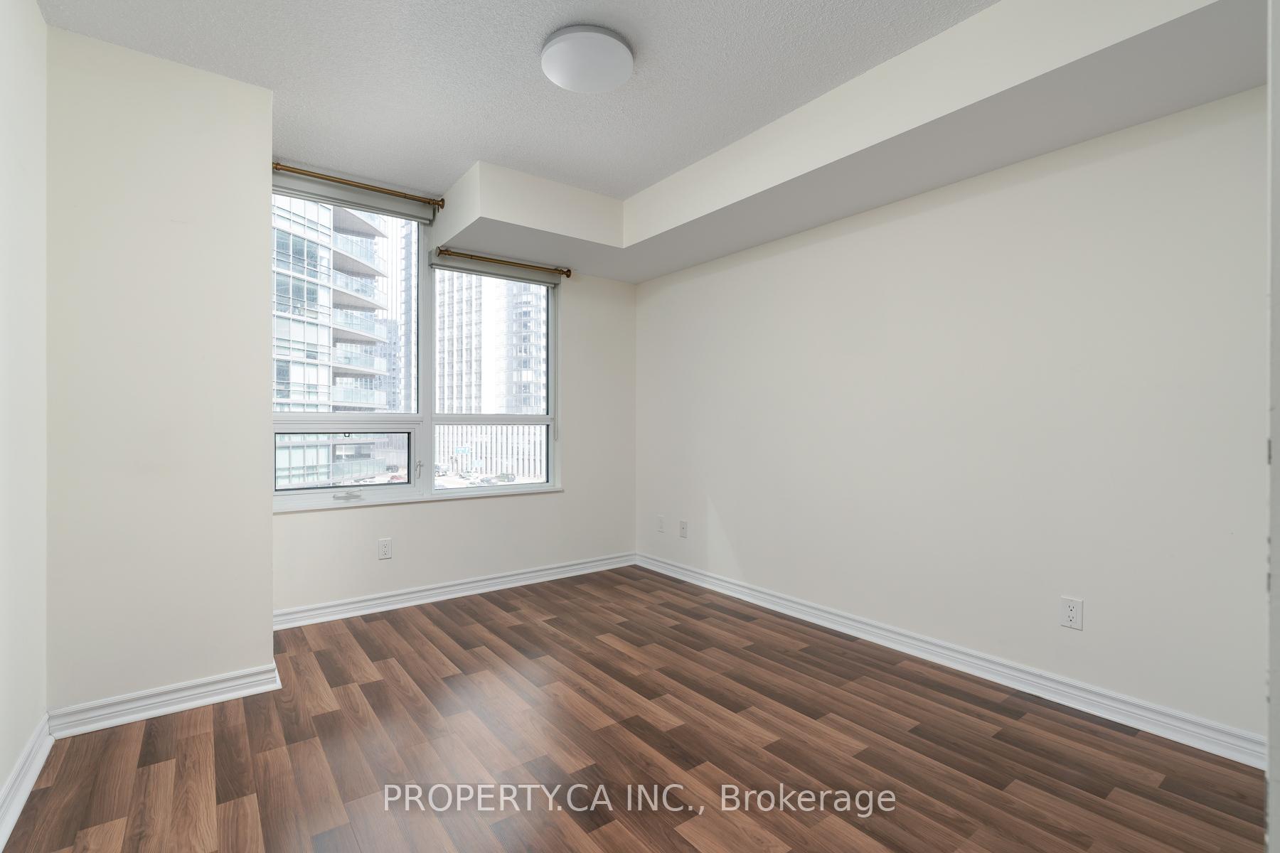 Photo 22 of Unit 803, 25 Lower Simcoe Street, Toronto, Waterfront Communities — HOMEH