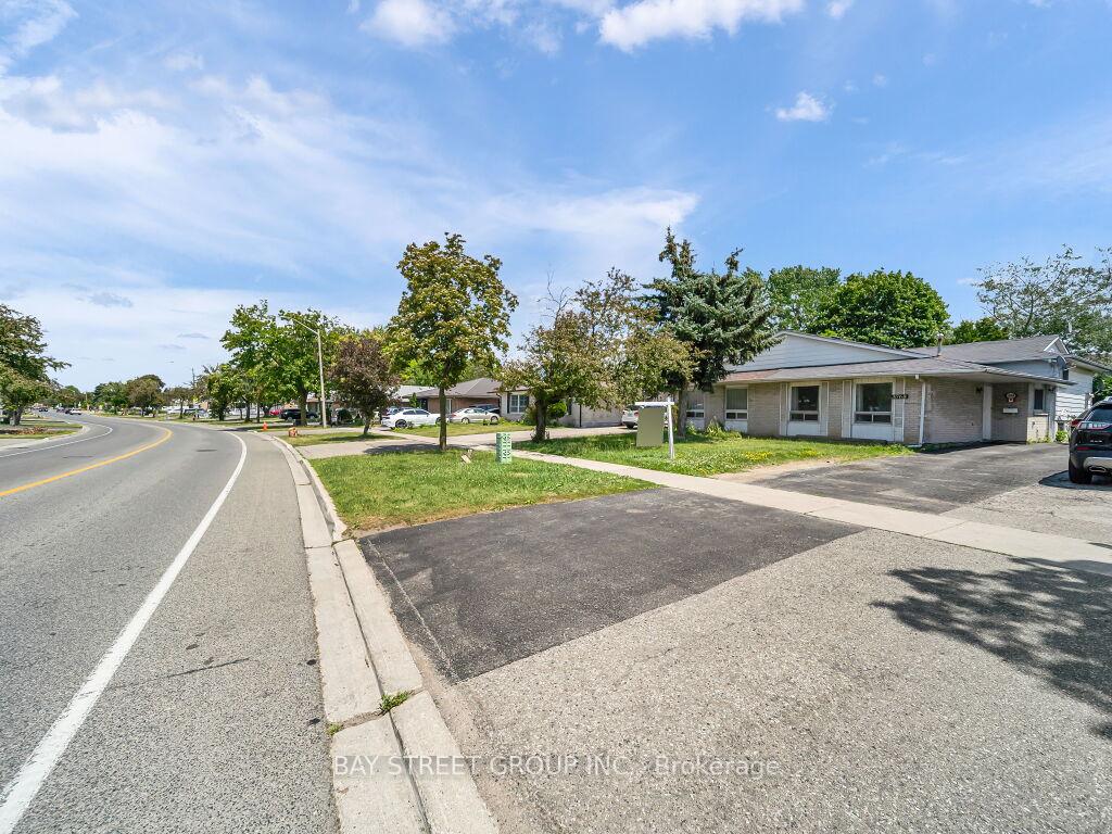 Front of 3068 Morning Star Drive