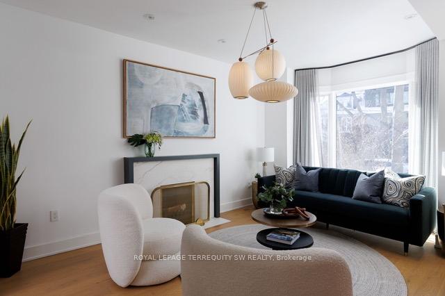 Photo 4 of 96 Summerhill Avenue, Toronto, Rosedale-Moore Park — HOMEH