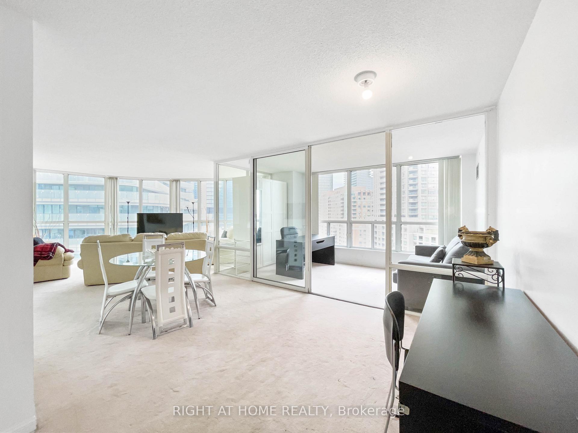 Photo 11 of Unit 1113, 24 Wellesley Street W, Toronto, Bay Street Corridor — HOMEH