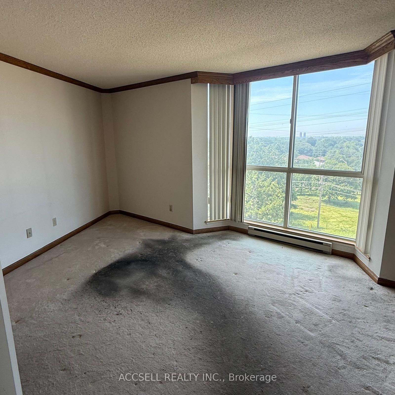 Photo 13 of Unit 305, 85 Skymark Drive, North York, Hillcrest Village — HOMEH