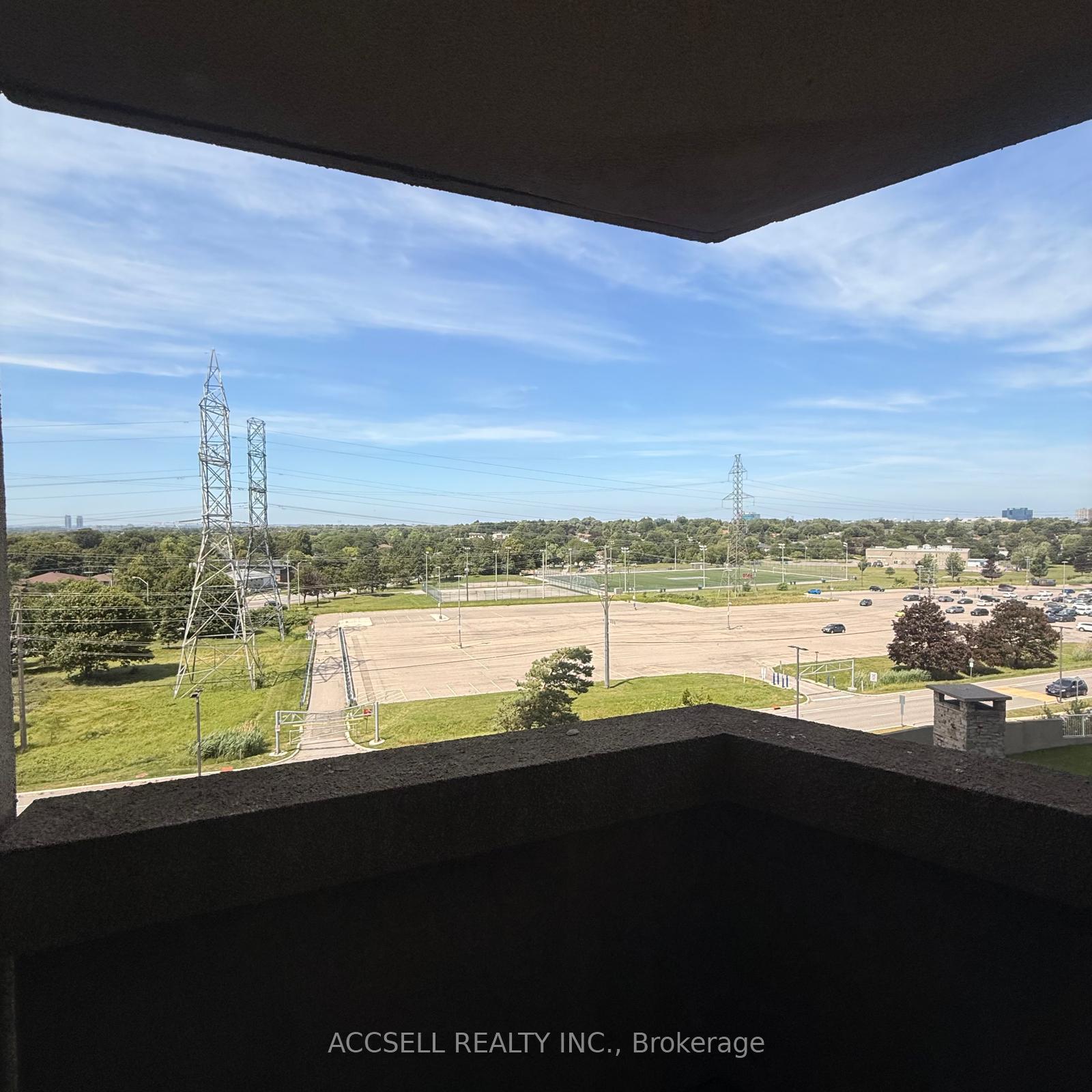 Photo 18 of Unit 305, 85 Skymark Drive, North York, Hillcrest Village — HOMEH