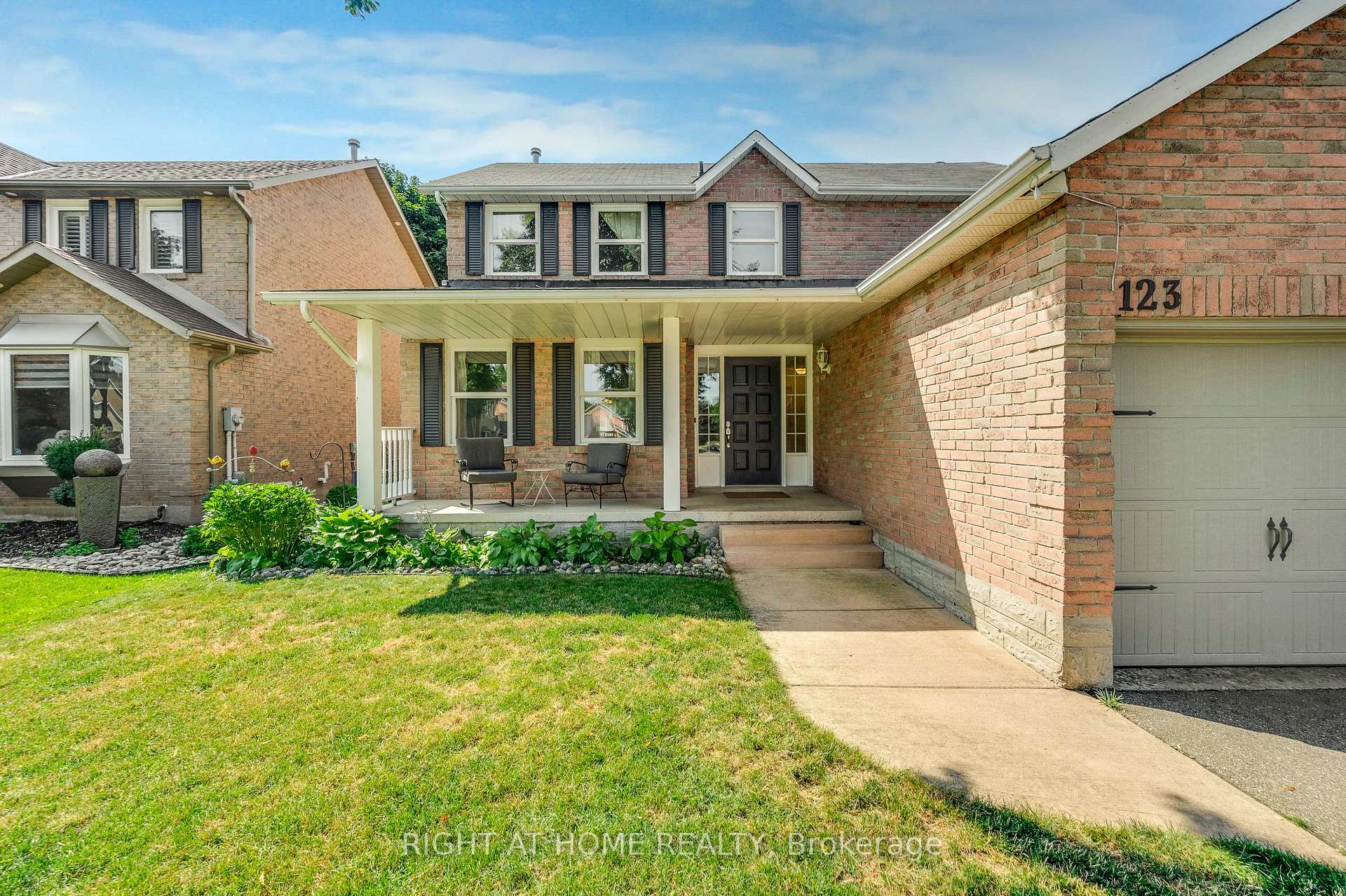 Photo 2 of 123 Benn Drive, Cambridge, Sheldon-Conestoga — HOMEH
