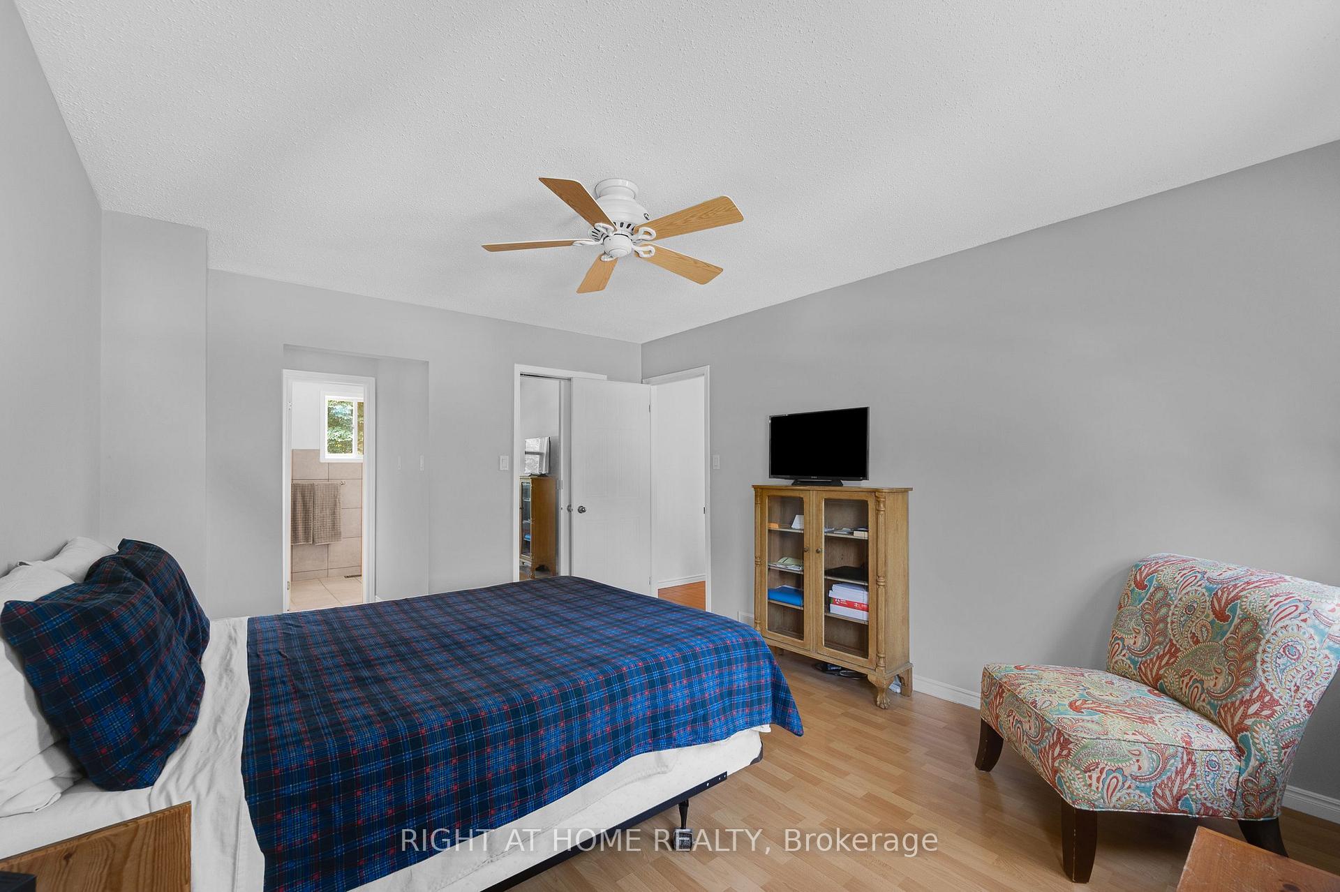 Photo 20 of 123 Benn Drive, Cambridge, Sheldon-Conestoga — HOMEH