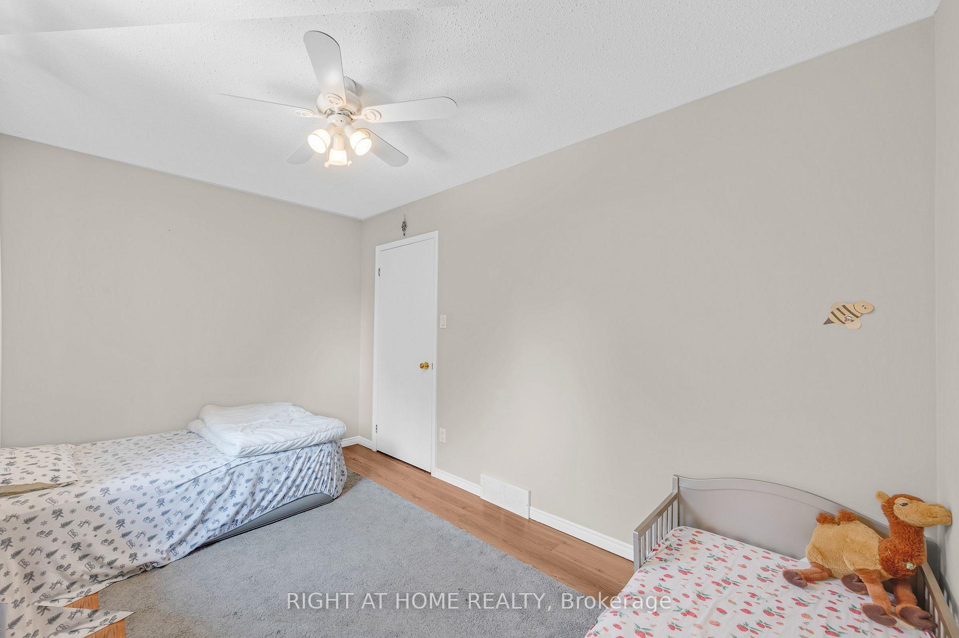 Photo 25 of 123 Benn Drive, Cambridge, Sheldon-Conestoga — HOMEH