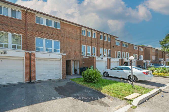 Front of Unit 125, 6466 Finch Avenue W