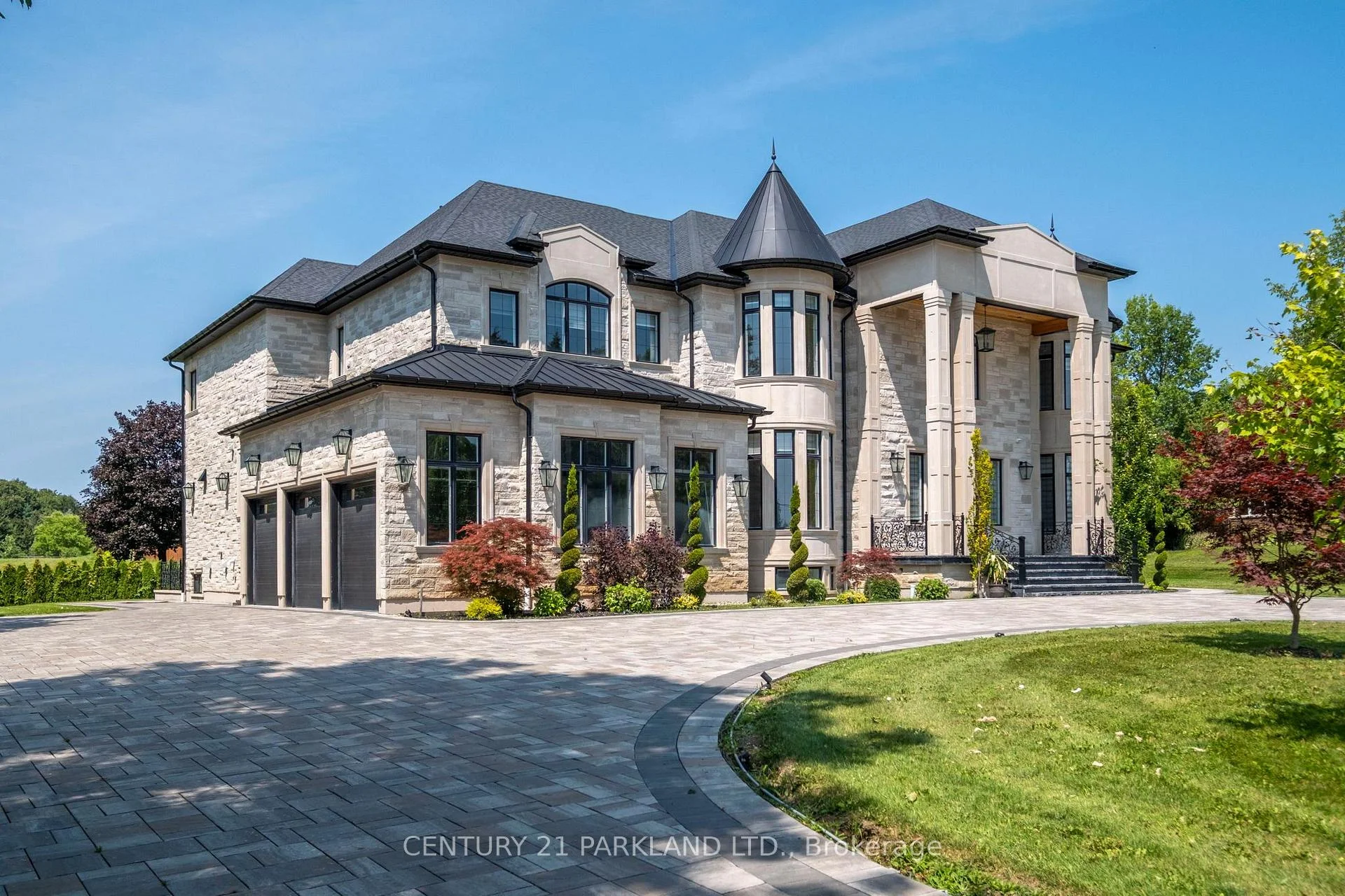 Photo 10 of 12 Hollywood Crescent, King, Nobleton — HOMEH