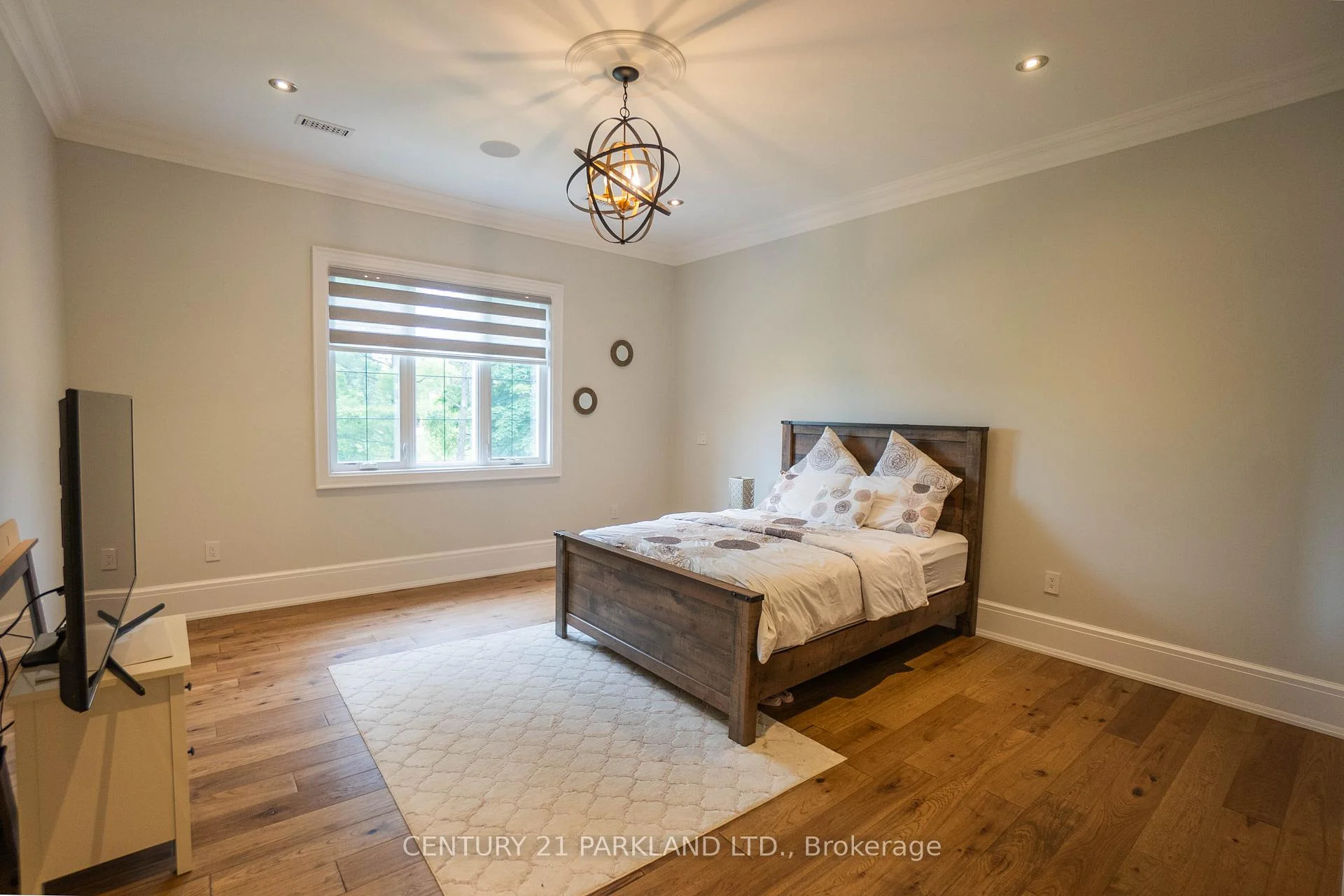 Photo 25 of 12 Hollywood Crescent, King, Nobleton — HOMEH