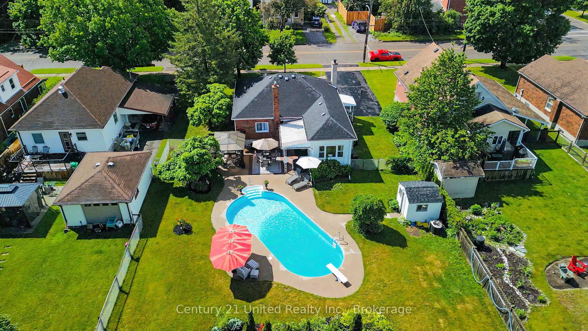Photo 26 of 260 Mckellar Street, Peterborough, Otonabee Ward 1 — HOMEH