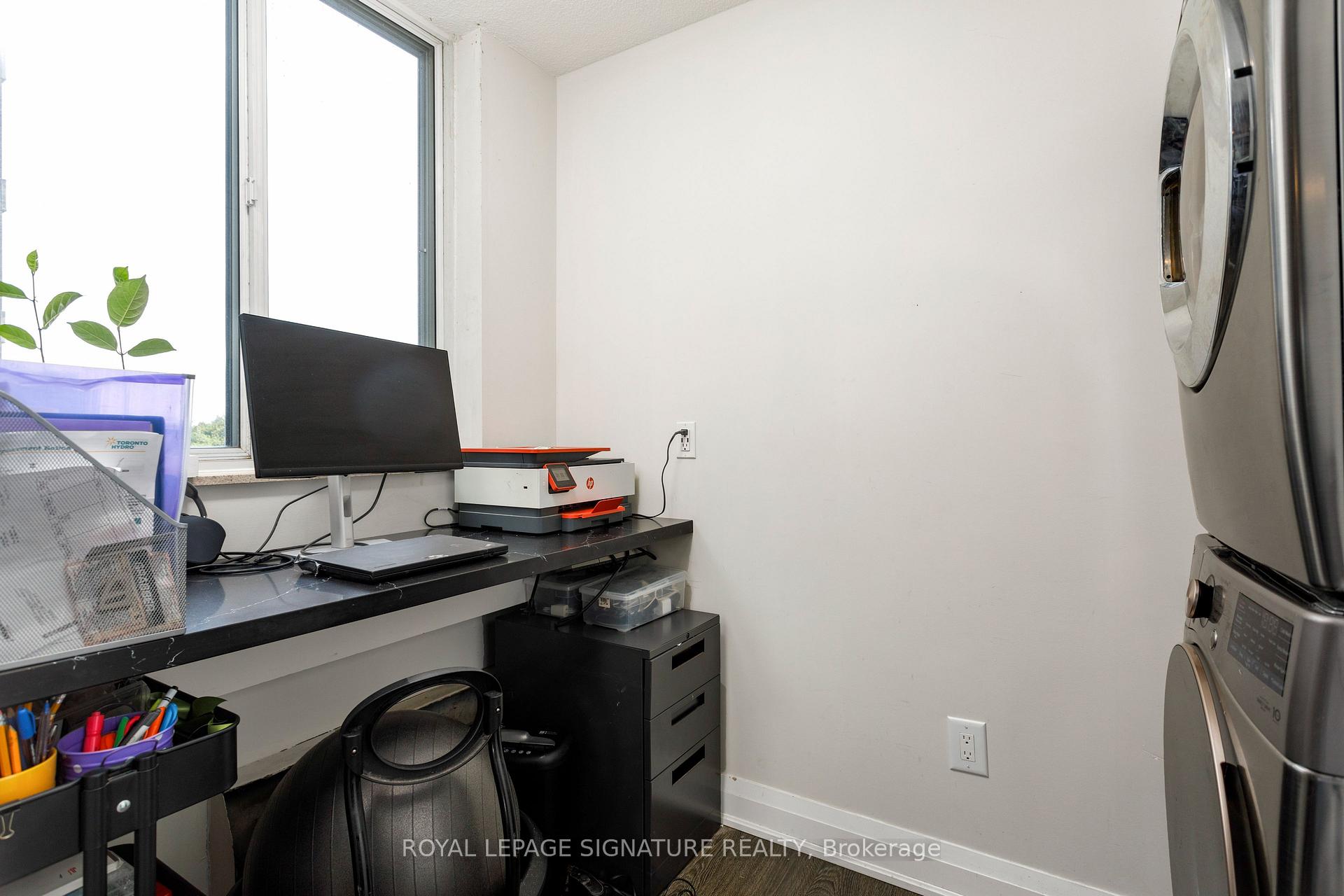 Photo 8 of Unit 302, 35 Ormskirk Avenue, Toronto, High Park-Swansea — HOMEH