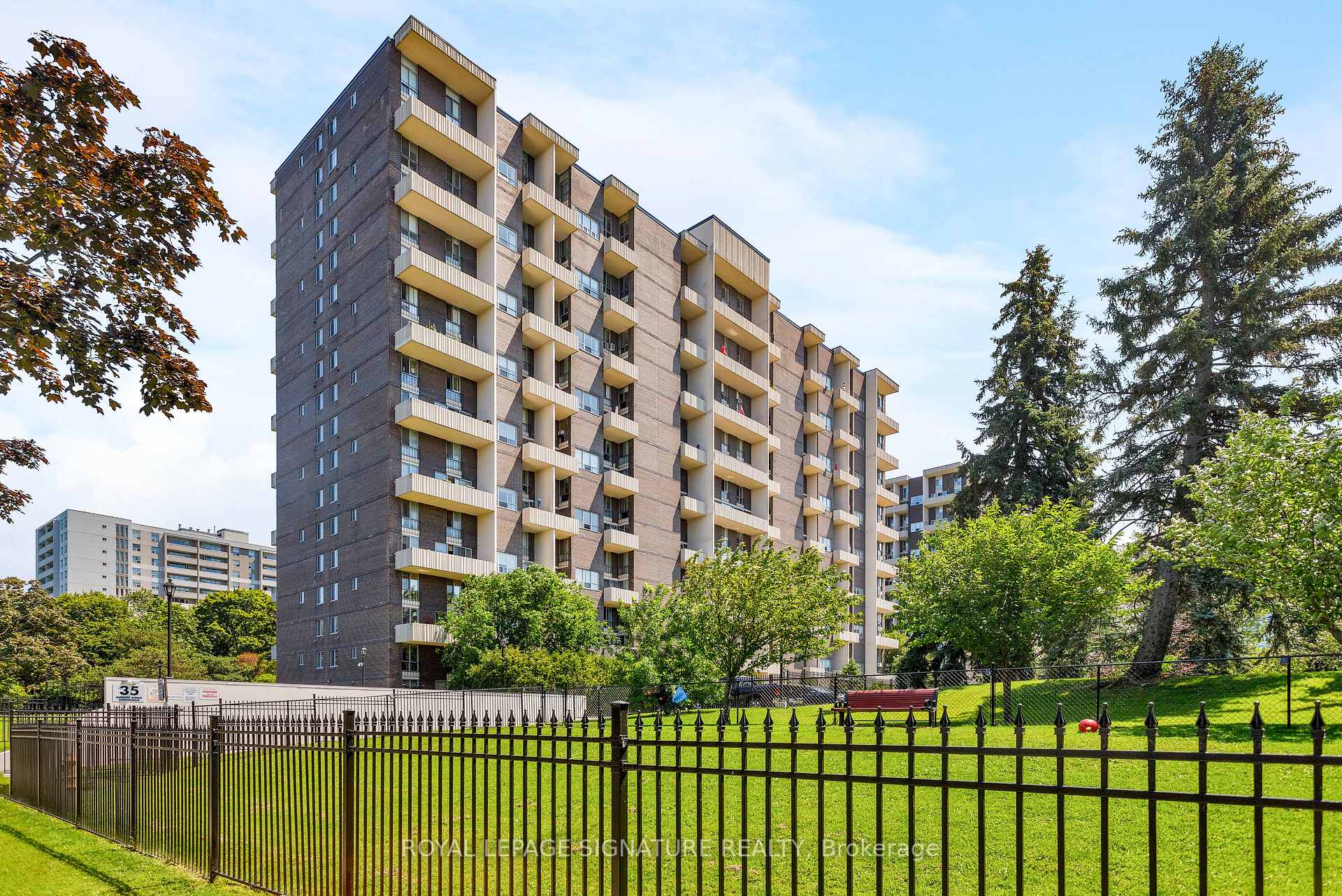 Photo 32 of Unit 302, 35 Ormskirk Avenue, Toronto, High Park-Swansea — HOMEH
